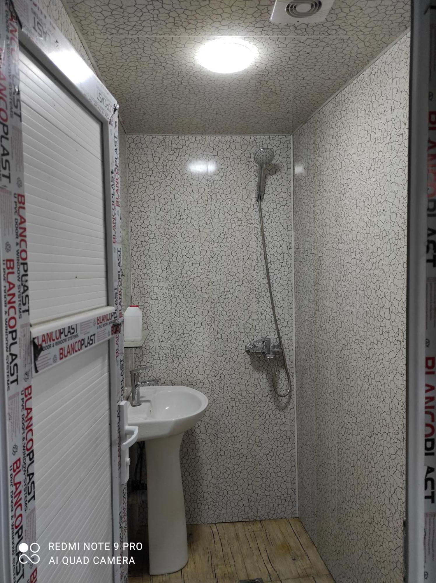 ホテル Batumi House エクステリア 写真